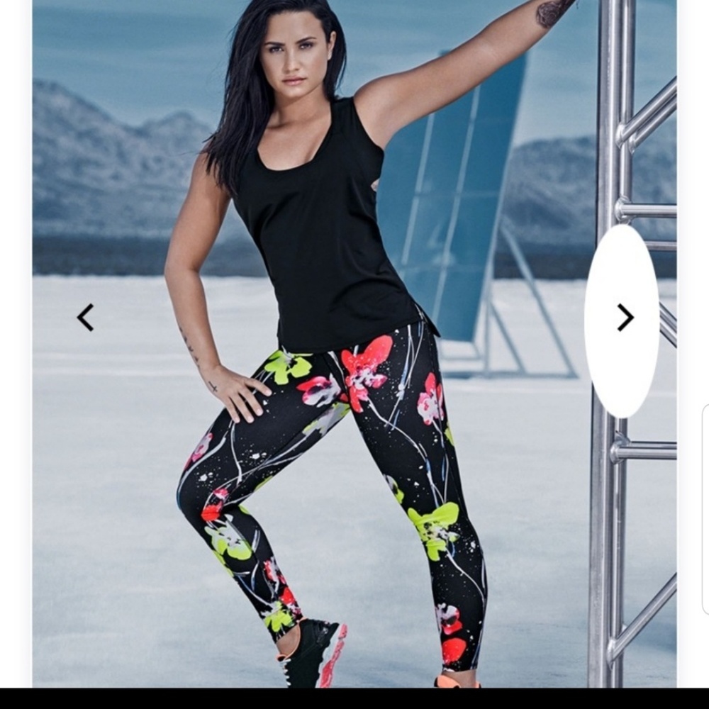 High-Waisted PowerHold Fabletics leggings XL